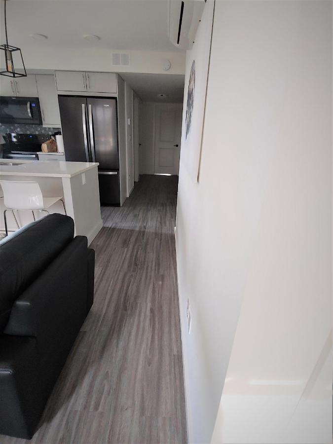 Serene 2 Bedroom Condo With Balcony And Lakeview Winnipeg Kültér fotó