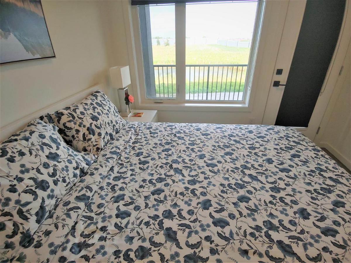 Serene 2 Bedroom Condo With Balcony And Lakeview Winnipeg Kültér fotó